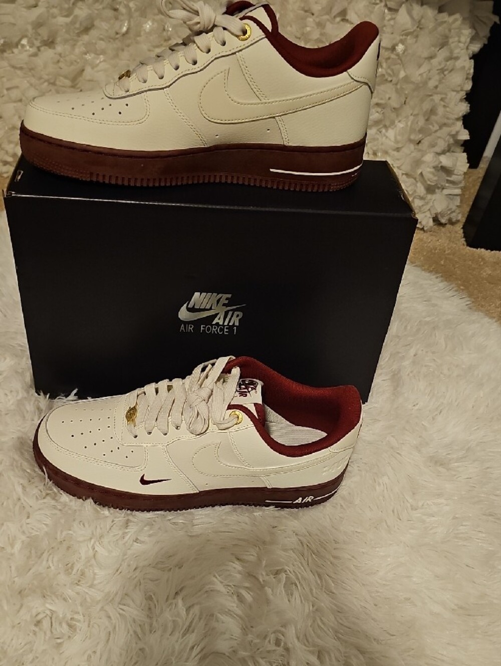 Nike Air Force 1 Low Cream with Burgundy Accents - Picture 2 of 7